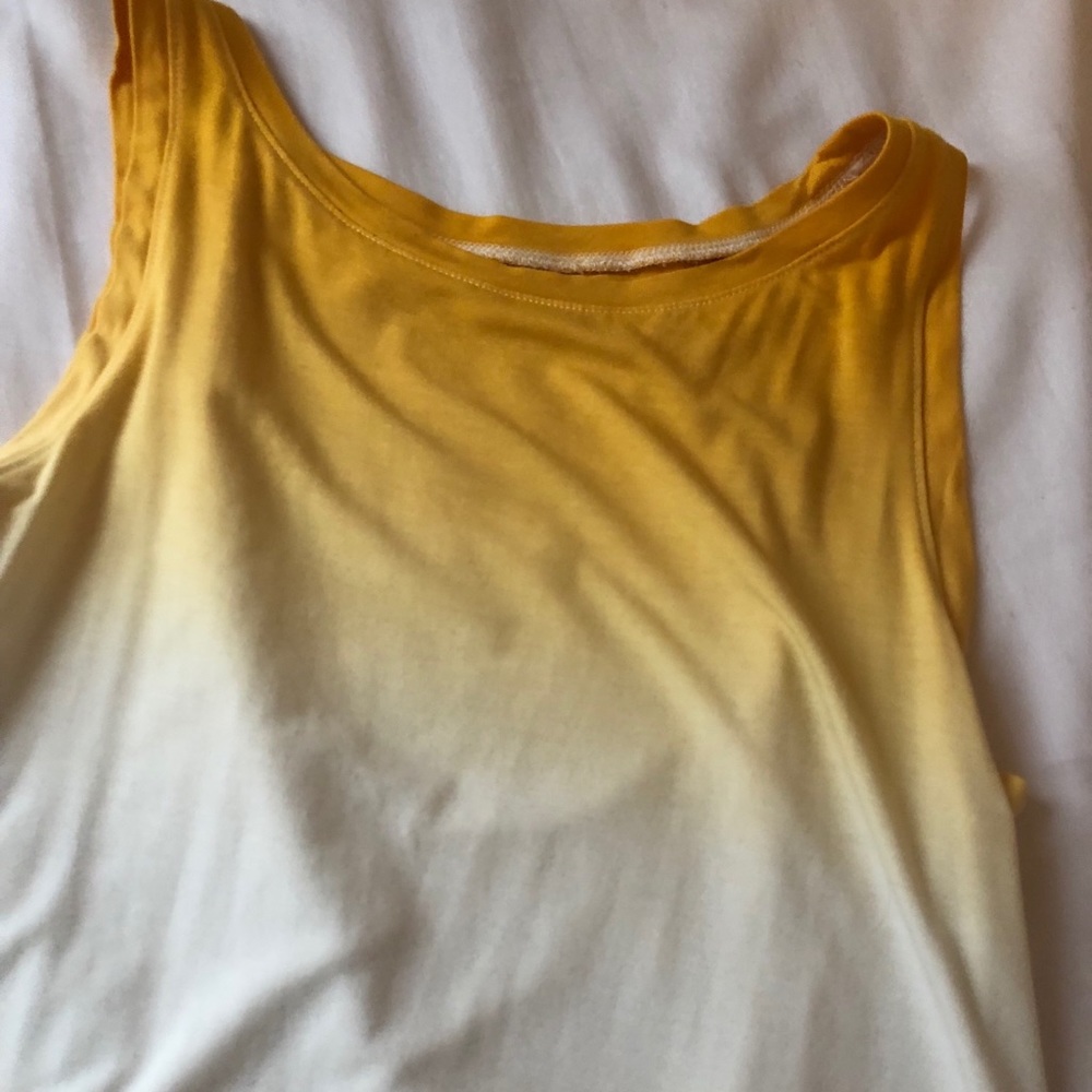 Shoulder tank top